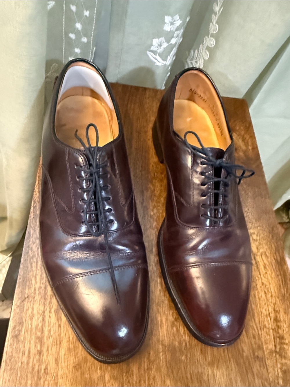 * Johnston & Murphy Optima chestnut brown leather oxford - Picture 2 of 7
